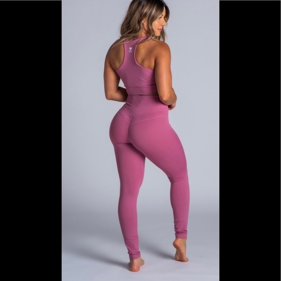 High V Cut NC Shape Define Max Leggings Orange Fresh - Picture 2 of 13